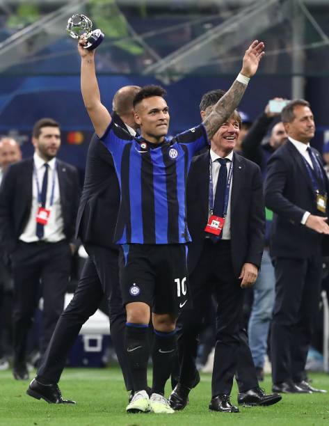 赏并非空穴 赏并非空穴