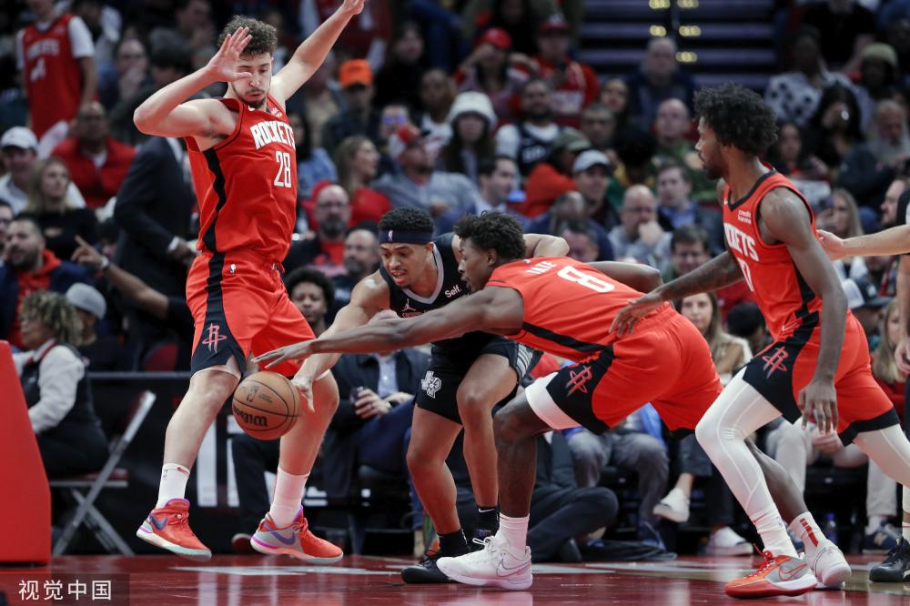 交流不仅促 交流不仅促