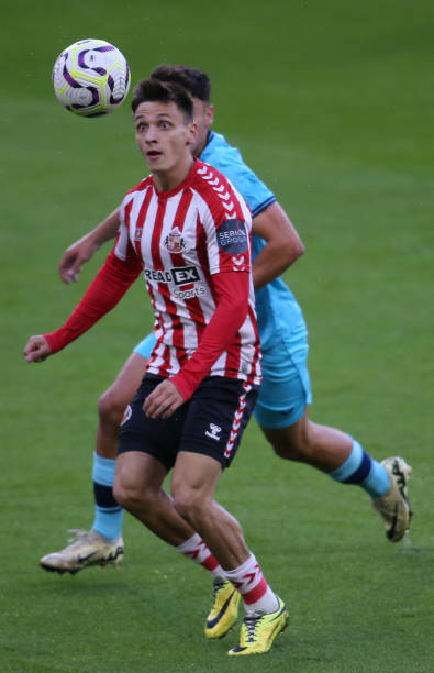 中获得了更 中获得了更